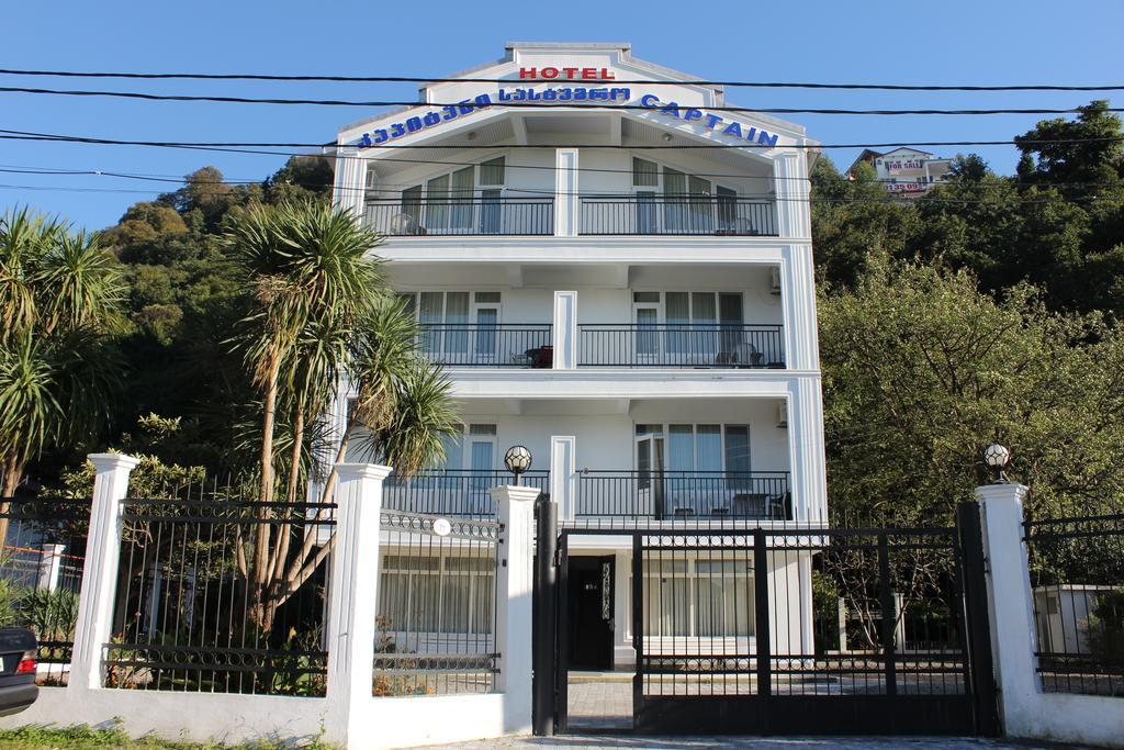 Hotel Captain Гоніо Екстер'єр фото