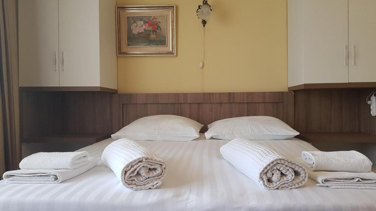 Hotel Captain Гоніо Екстер'єр фото